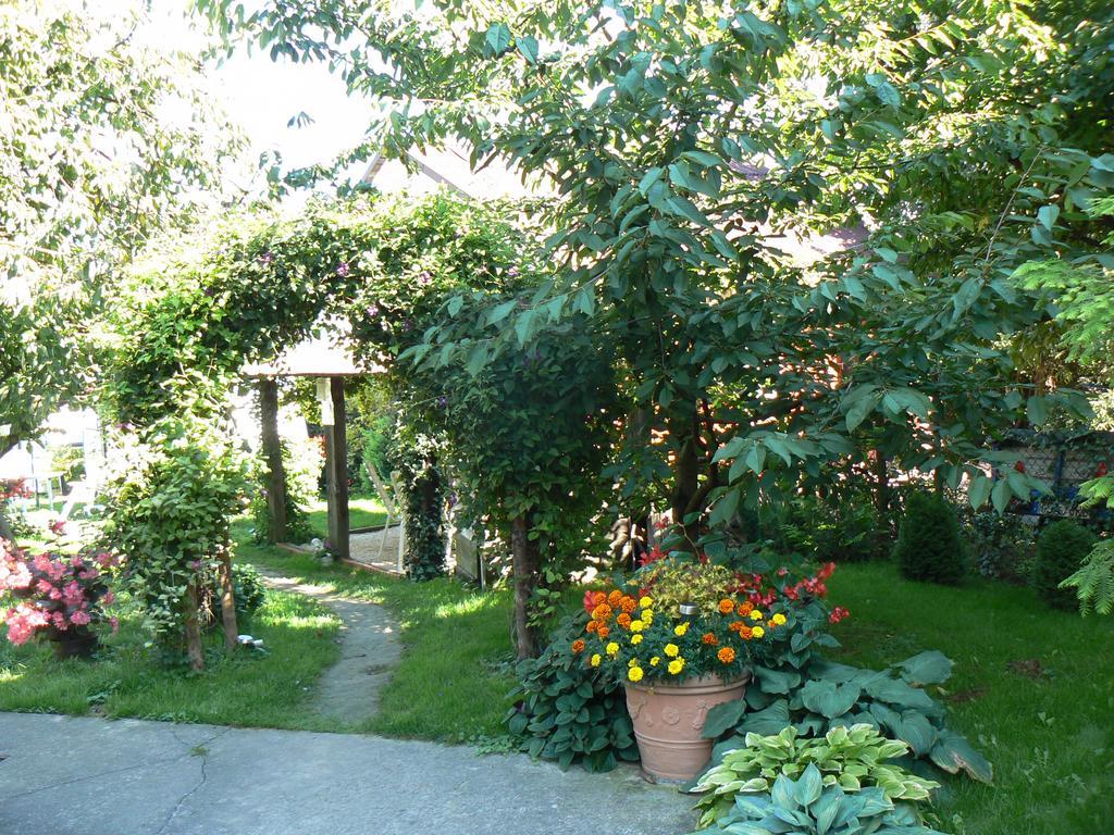 Auto-Chatka Сандомир Экстерьер фото